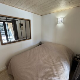 Location chalet Lac de Payolle : chambre.